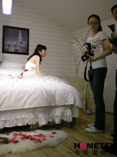 艾莱依家纺:当婚纱邂逅婚纱