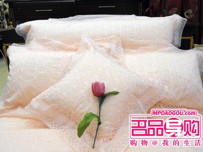 正是十月结婚时床品推荐