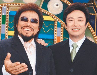 张菲买豪宅与费玉清做邻居