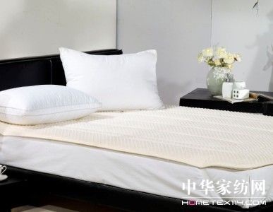 南方寝饰重磅推出贺岁床品
