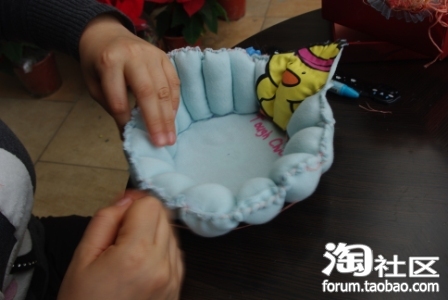旧衣服变身实用收纳盒