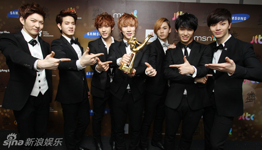 SJϯƬ佱EXO˽