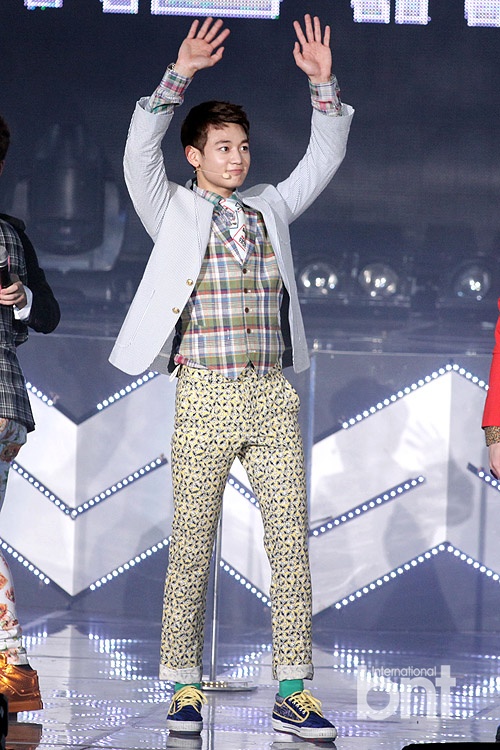 SHINeeٰعSHOWCASE׾̨