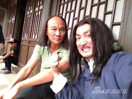 六小龄童避评周星驰反对抵毁龚琳娜