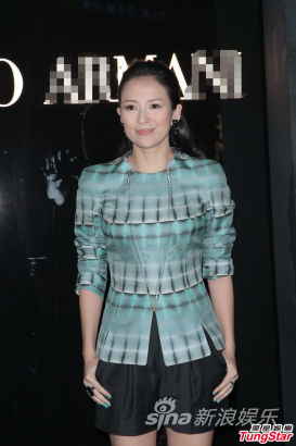 章子怡不知《卧2》开拍崔始源帅气亮相