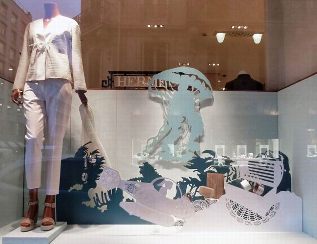 Hermès橱窗展示