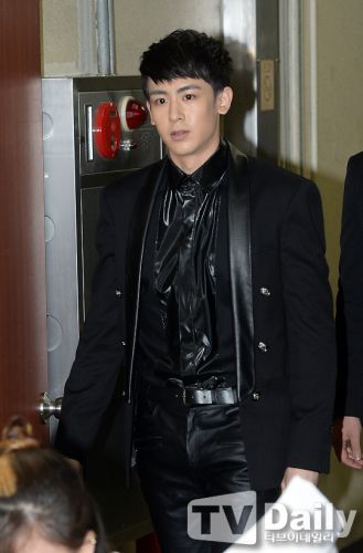 2PMٰݳԱ