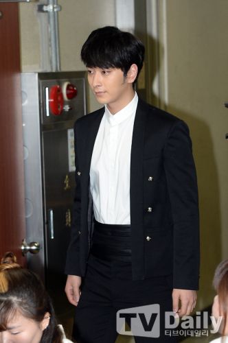 2PMٰݳԱ