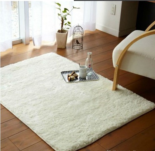 打造温暖家居家用优质地毯巧选购