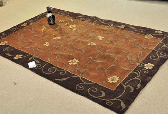 纯手工地毯绣编织方法