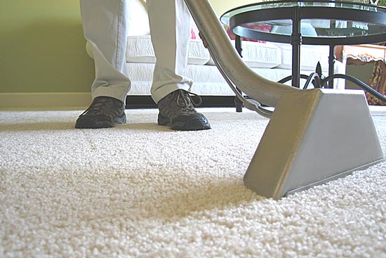 去除污渍要对症下药多种地毯清洁方法