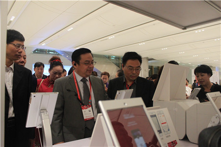 2016中国国际丝绸博览会在杭州萧山国际博览中心隆重举办