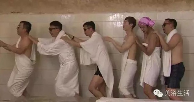 美浴生活：有一种性感叫浴巾，有一种诱惑叫裹浴巾！