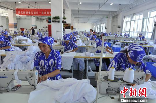 江苏援疆助力新疆伊宁县打造丝绸之路“纺织小镇”