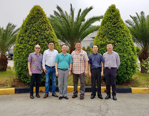 中国家纺代表团访问印尼最大毛巾企业