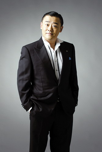 徐峥谈南北幽默周立波微博开骂